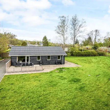 Holiday home V